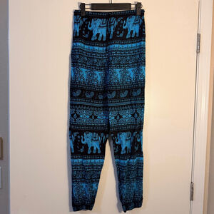 Blue Elephant Print Boho Harem Pants – Estimated Size Small/Medium